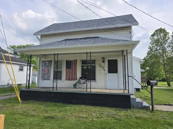 732 Dowling St, Kendallville, IN 46755