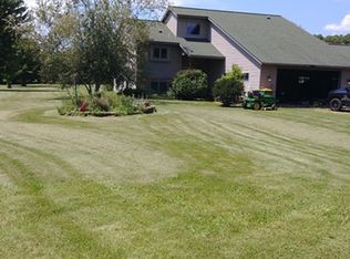 1470 24th St, Houlton, WI 54082