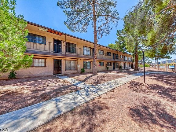 2nd image of 555 S Royal Crest Cir Unit 17