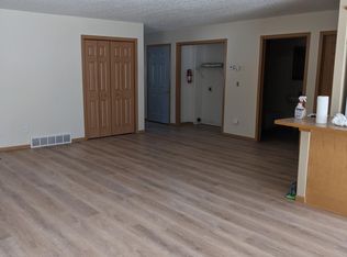 582 Centerpoint Ct NW, Bemidji, MN 56601