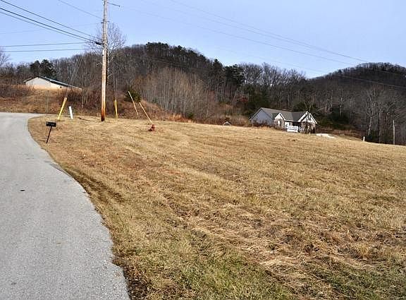 5th image of 0 Allie Ln Lot 18