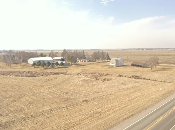 7970 157th Ave SE, Wyndmere, ND 58081