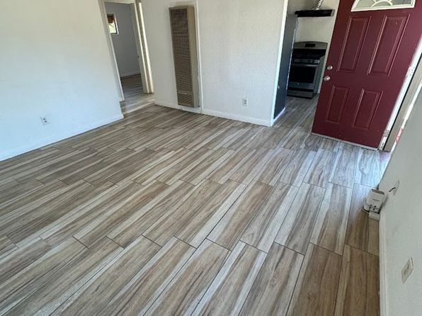 12045-69 Short St #12053