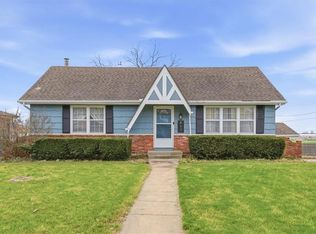 407 SW Glendana St, Lees Summit, MO 64081