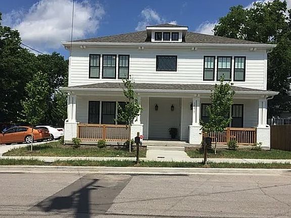 2nd image of 1509 61st Ave N