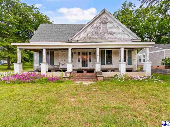 407 N Main St, Bishopville, SC 29010