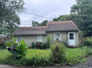 16 Mills Path, Ronkonkoma, NY 11779