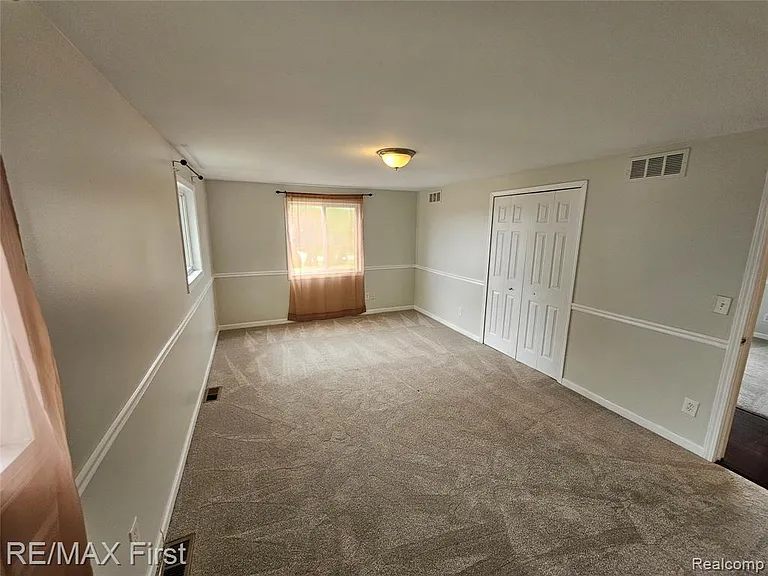47564 Ryan Rd — Photo 12