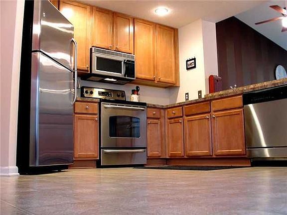 2nd image of 6071 Sowerby Ln
