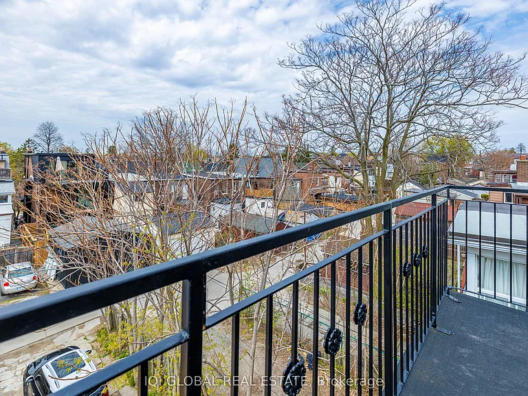 1502 Dufferin St #3 — Photo 13