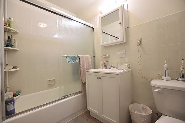 Rented by Bold New York | media 13