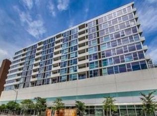 630 N Franklin St APT 914, Chicago, IL 60654