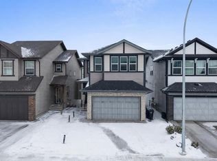 279 S Chaparral Valley Way SE, Calgary, AB T2X 0X3