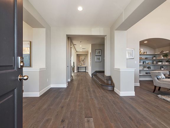 4th image of 124 Loch Lomond Dr #Kvyev9