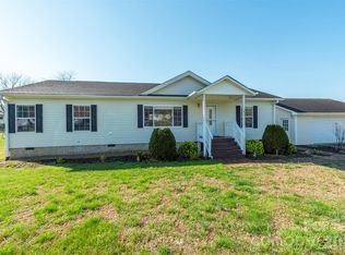 181 High Valley Estates Dr, Alexander, NC 28701