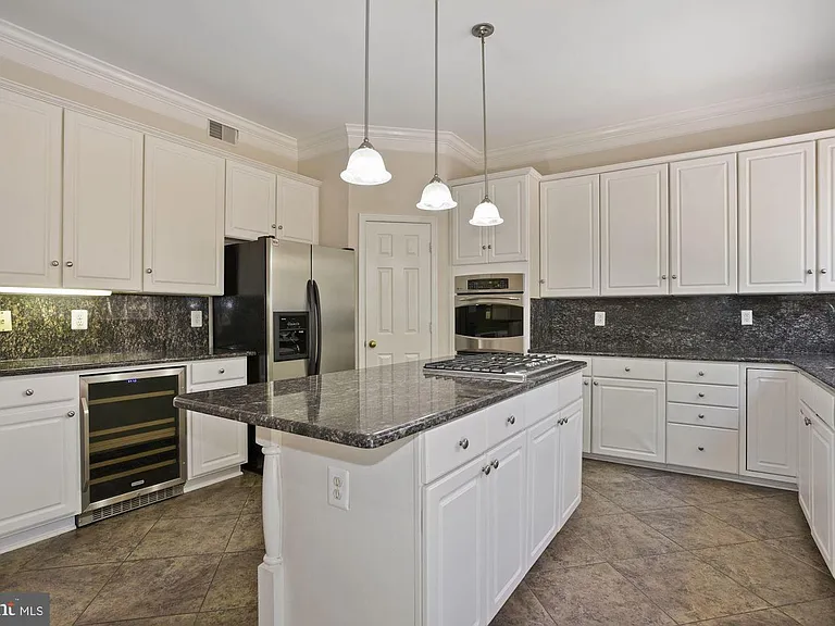 4002 Rosemeade Dr — Photo 26