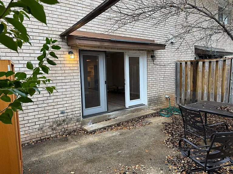 11814 Song St — Photo 20