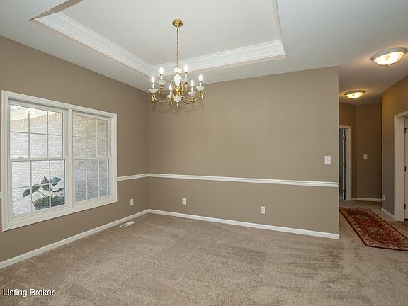 4th image of 9904 Hazel Tree Dr