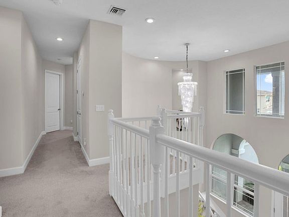 5th image of 15866 Orchard Dr