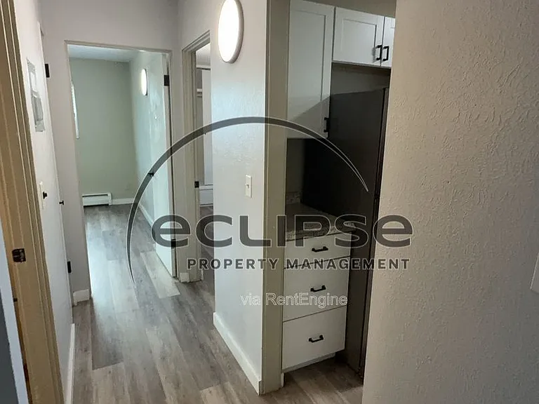 Summit View Apartments — Photo 158