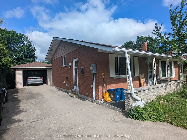 195 Carter Ave #LOWER — Photo 34