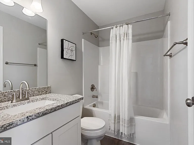 12425 Jackson Ave — Photo 19