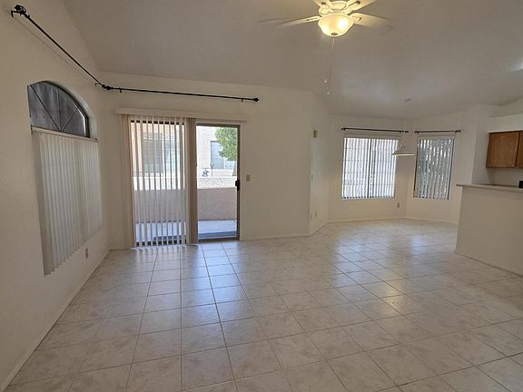 3rd image of 586 S Sawmill Cv Unit A