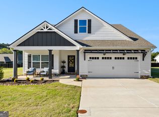 209 Maddington Ct, Senoia, GA 30276