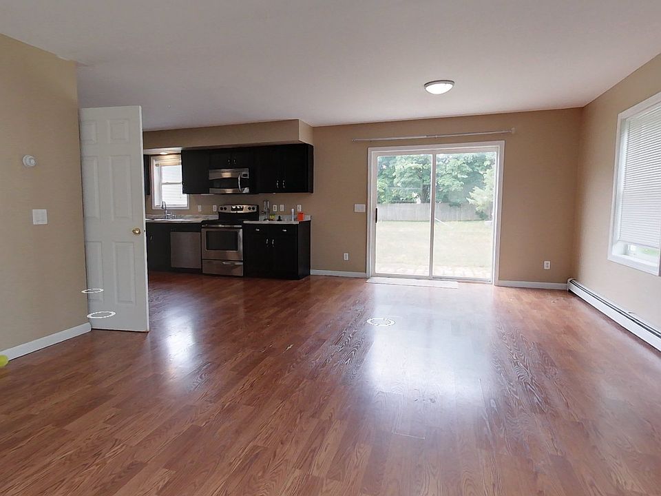 154 East Falmouth Hgwy, East Falmouth Residential 154 E Falmouth