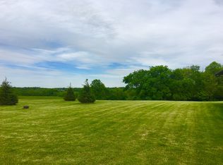 16046 Possum Ridge Rd, Aurora, IN 47001