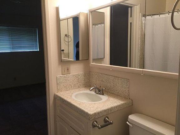 3rd image of 3038 N Vagedes Ave APT 1