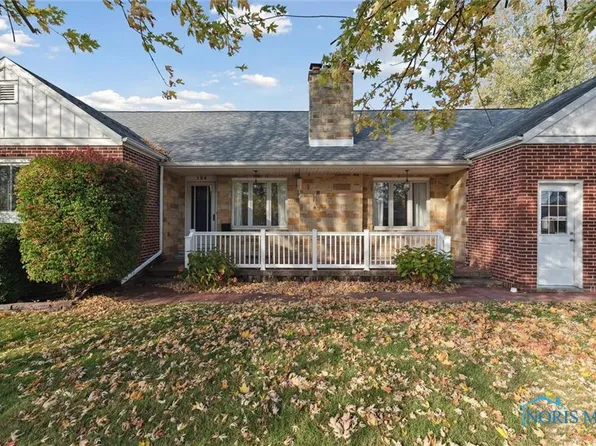 104 W Lutz Rd, Archbold, OH 43502