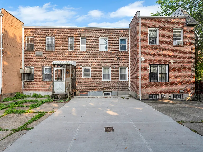 14013 Mulberry Ave — Photo 26