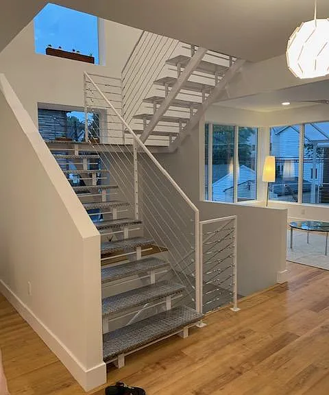 358 Lamont Pl — Photo 11