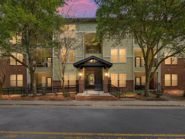 1235 SW 9th Rd APT 301, Gainesville, FL 32601