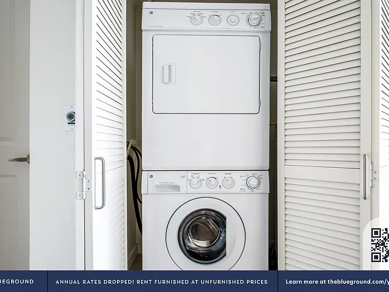 Washer/Dryer in Apartment