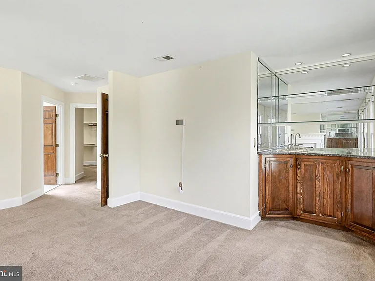 1215 Heritage Hills Dr — Photo 18