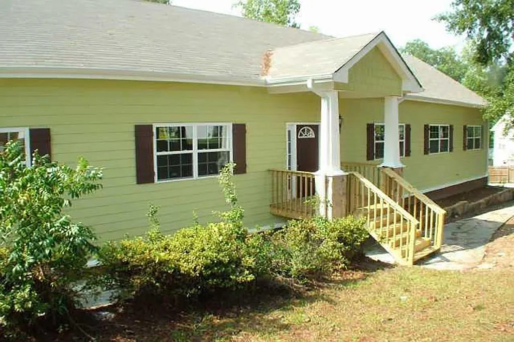 4 bed, 2.5 bath, 3024 sqft, $2,800 — Photo 1