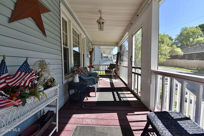 3rd image of 168-170 Brookside Avenue