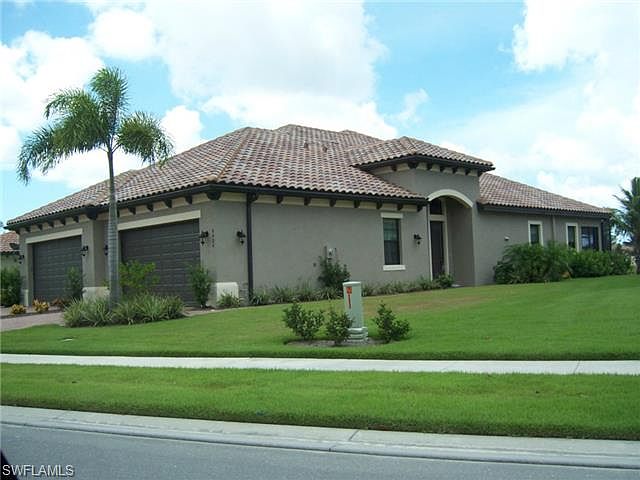 1st image of 9424 Isla Bella Cir