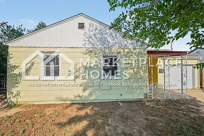 2 bed, 1.0 bath, 804 sqft, $1,975 — Photo 2