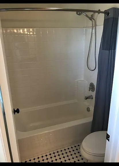 Upstairs hallway bathroom