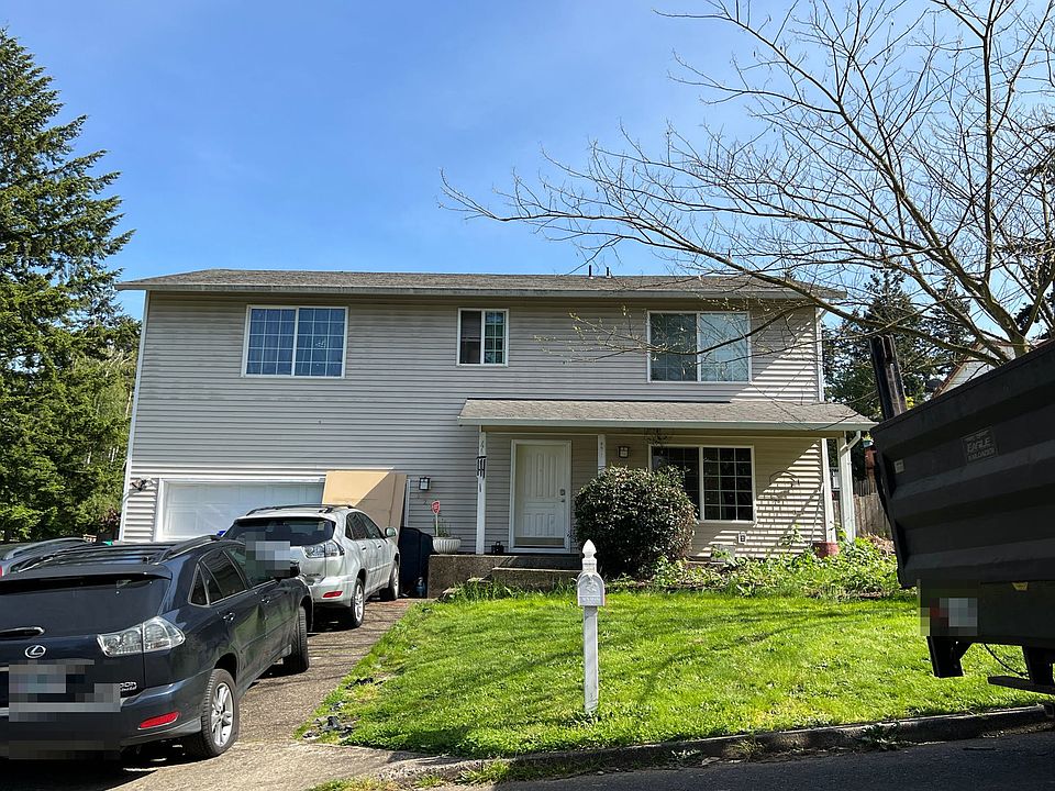 1st image of 4226 SE Hillside Dr