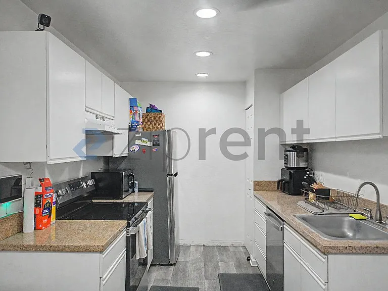 1265 Kendall Dr #521 — Photo 7