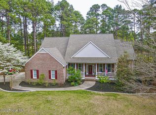 105 Banbridge Dr, SEVEN LAKES, NC 27376