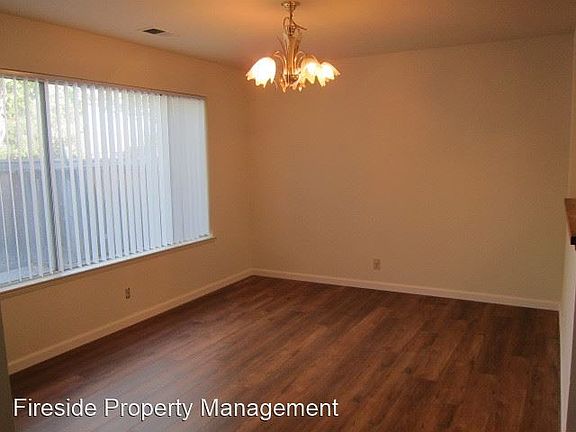 3rd image of 1302 Terra Alta Dr
