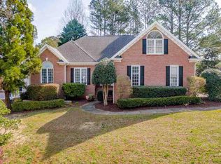 200 Crickentree Dr, Cary, NC 27518