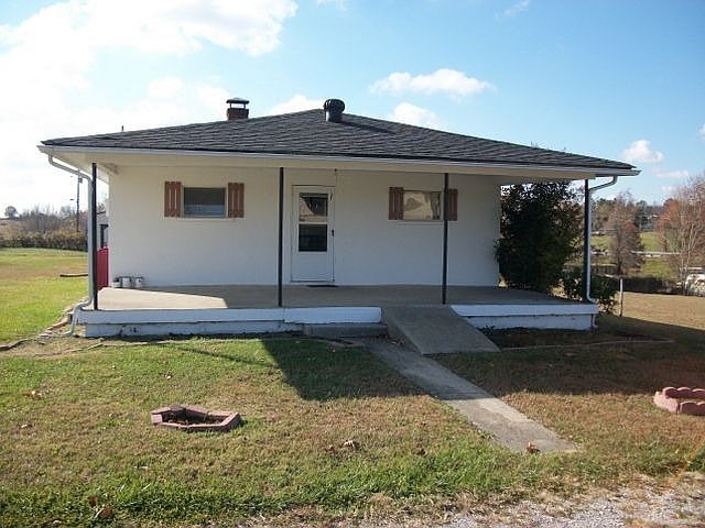 2nd image of 37 Collins Ln