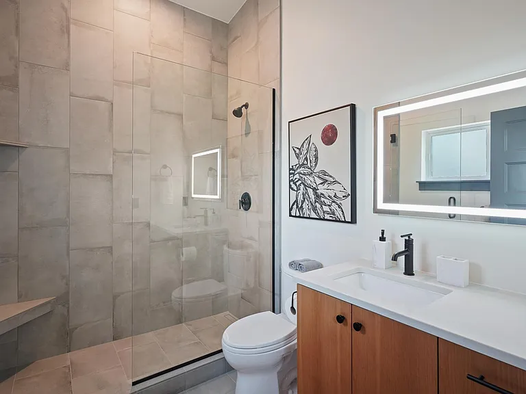 36 SW Roosevelt Ave — Photo 27