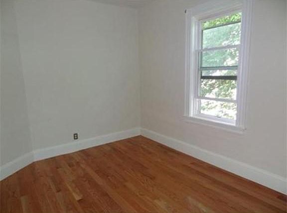 4th image of 4 Winship Pl #S-3